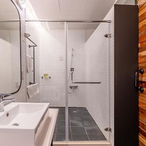 Double or Twin Room Check after 2000